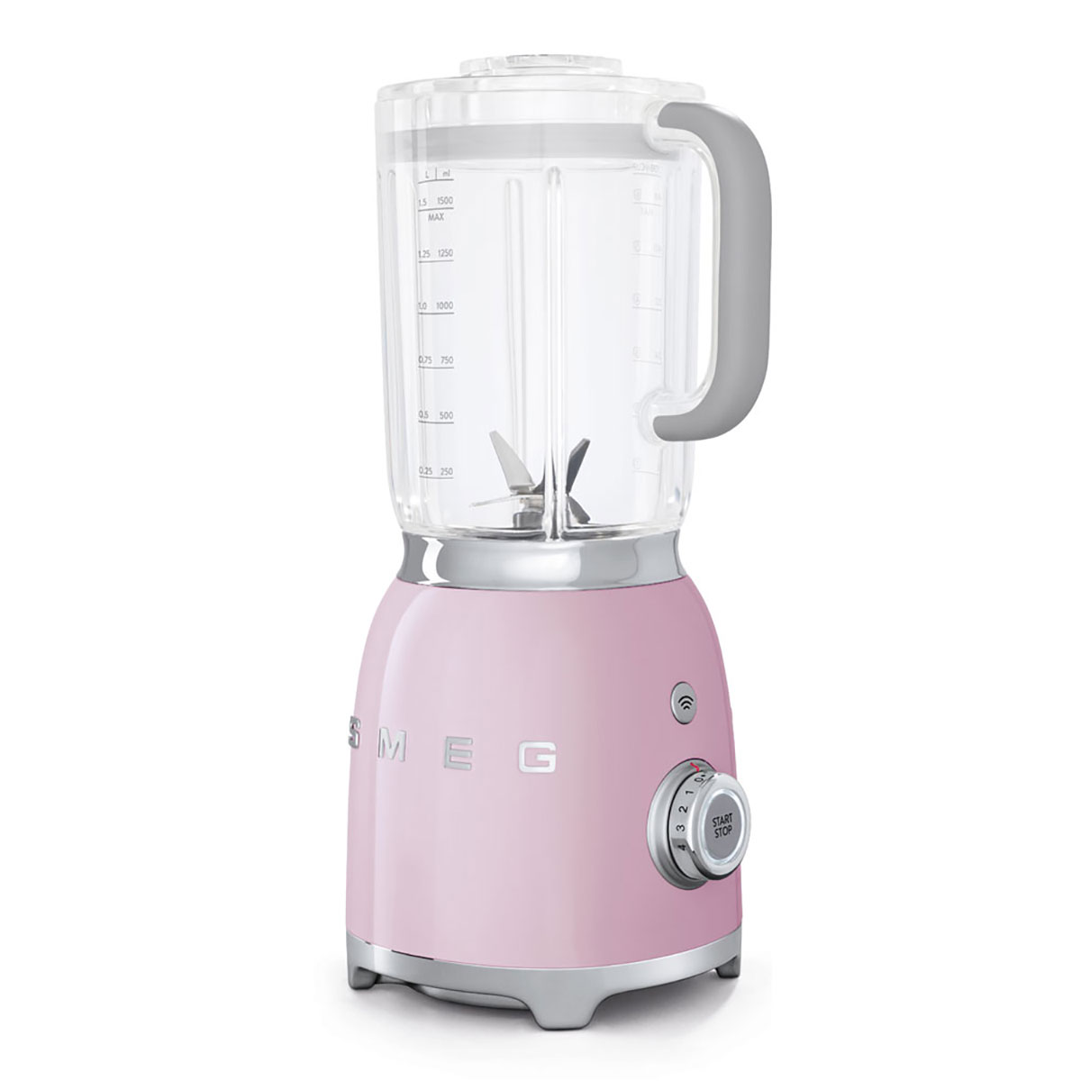 squarerooms-pink-smeg-blender