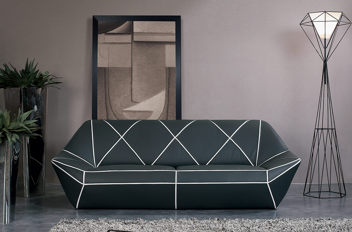 squarerooms-statement-sofa-diamante