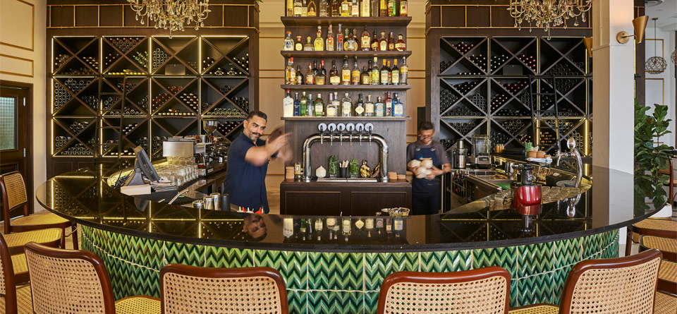 Spoil yourself with a martini or two at Panamericana's colonial-themed bar. 