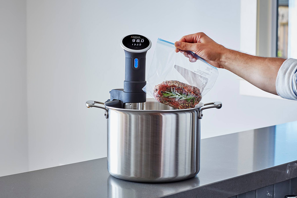 SquareRooms-smart-kitchen-anova-precision-cooker