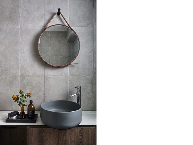 How To Choose A Bathroom Mirror For Your Home | SquareRooms