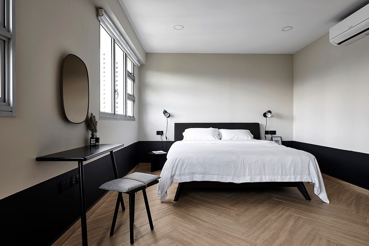 SquareRooms-Studio-FortyFour-black-and-white-master-bedroom