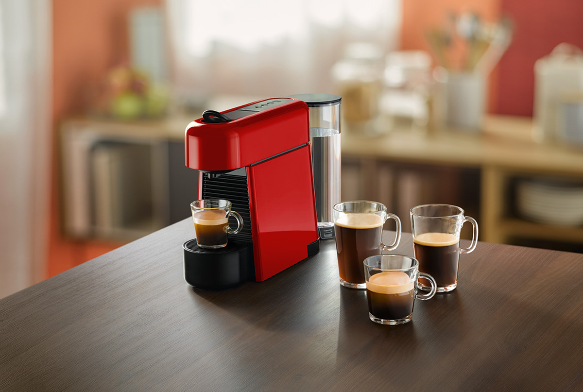 SquareRooms-Nespresso-Essenza-Plus-americano-coffee-machine