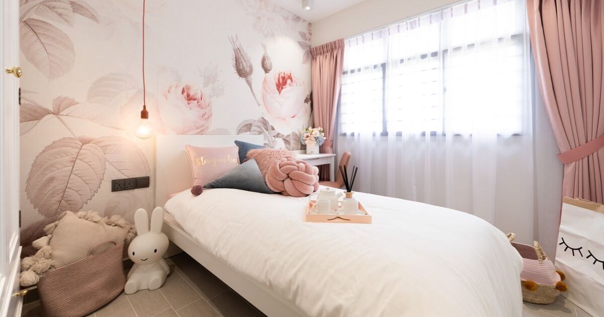 Guest Bedroom: Varying shades of dusty pink combined with clean white hues imbue a sense of dreaminess and fantasy into this bedroom. 