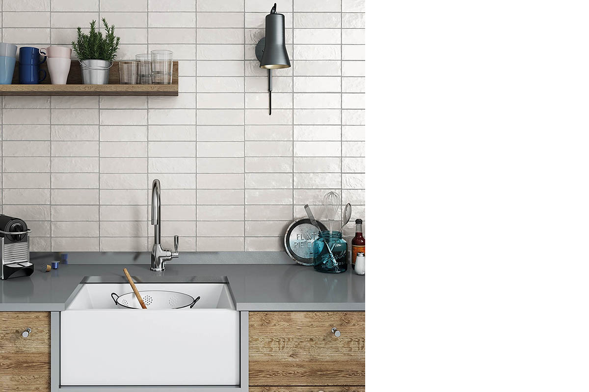 squarerooms-hafary-kitchen-sink-tiled-backsplash