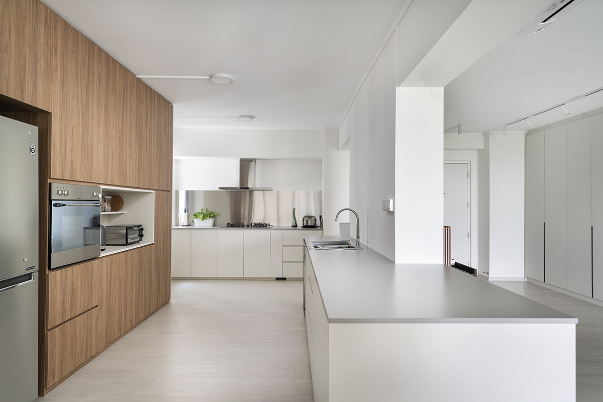 squarerooms-open-space-kitchen-white-wooden-scandinavian
