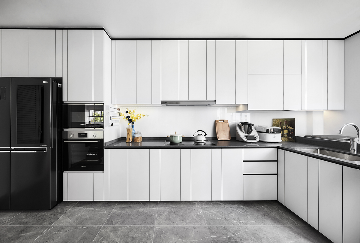 SquareRooms-Disa-Tan-Richfield-Integrated-minimalist-Kitchen