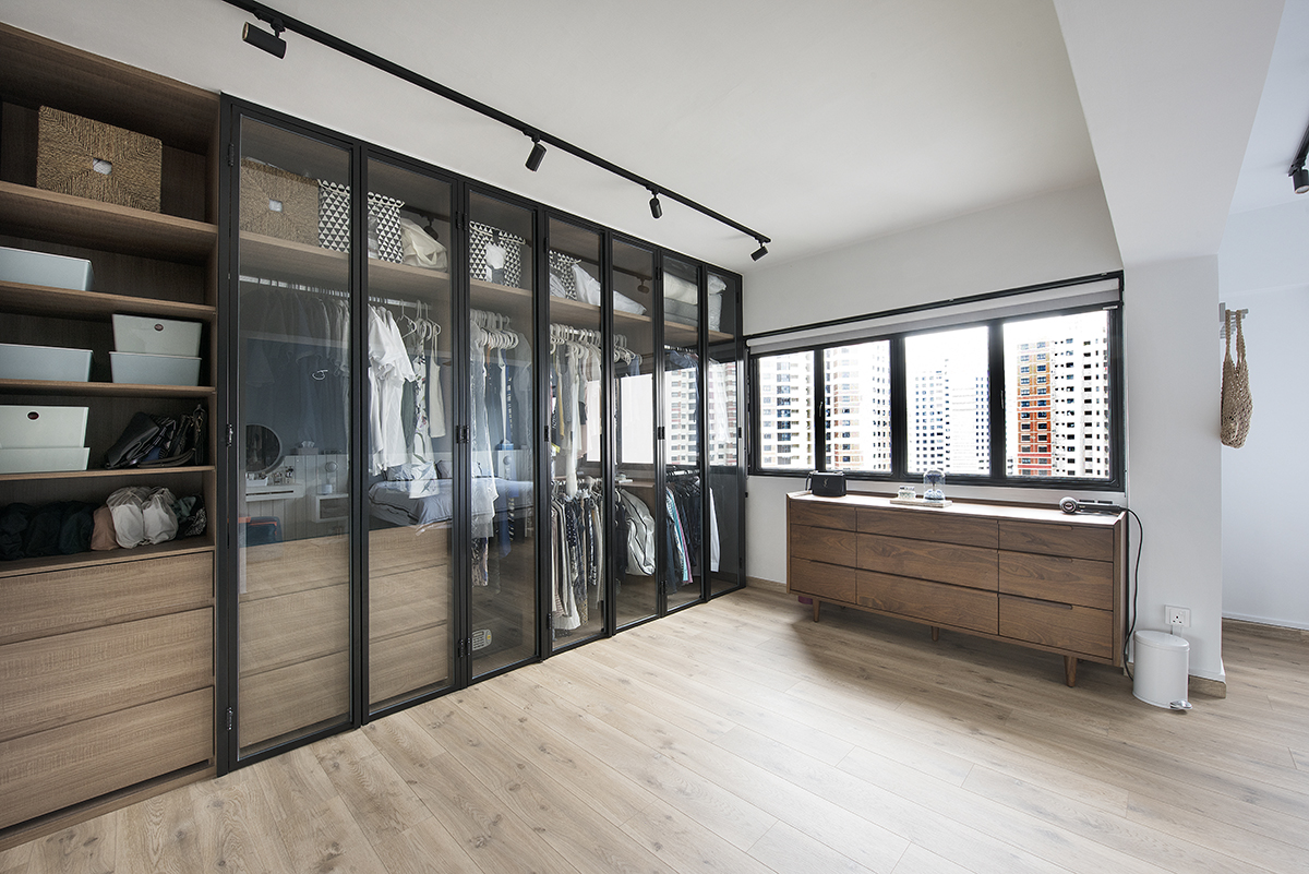 squarerooms design neu home renovation 5 room resale hdb minimalist walk in wardrobe
