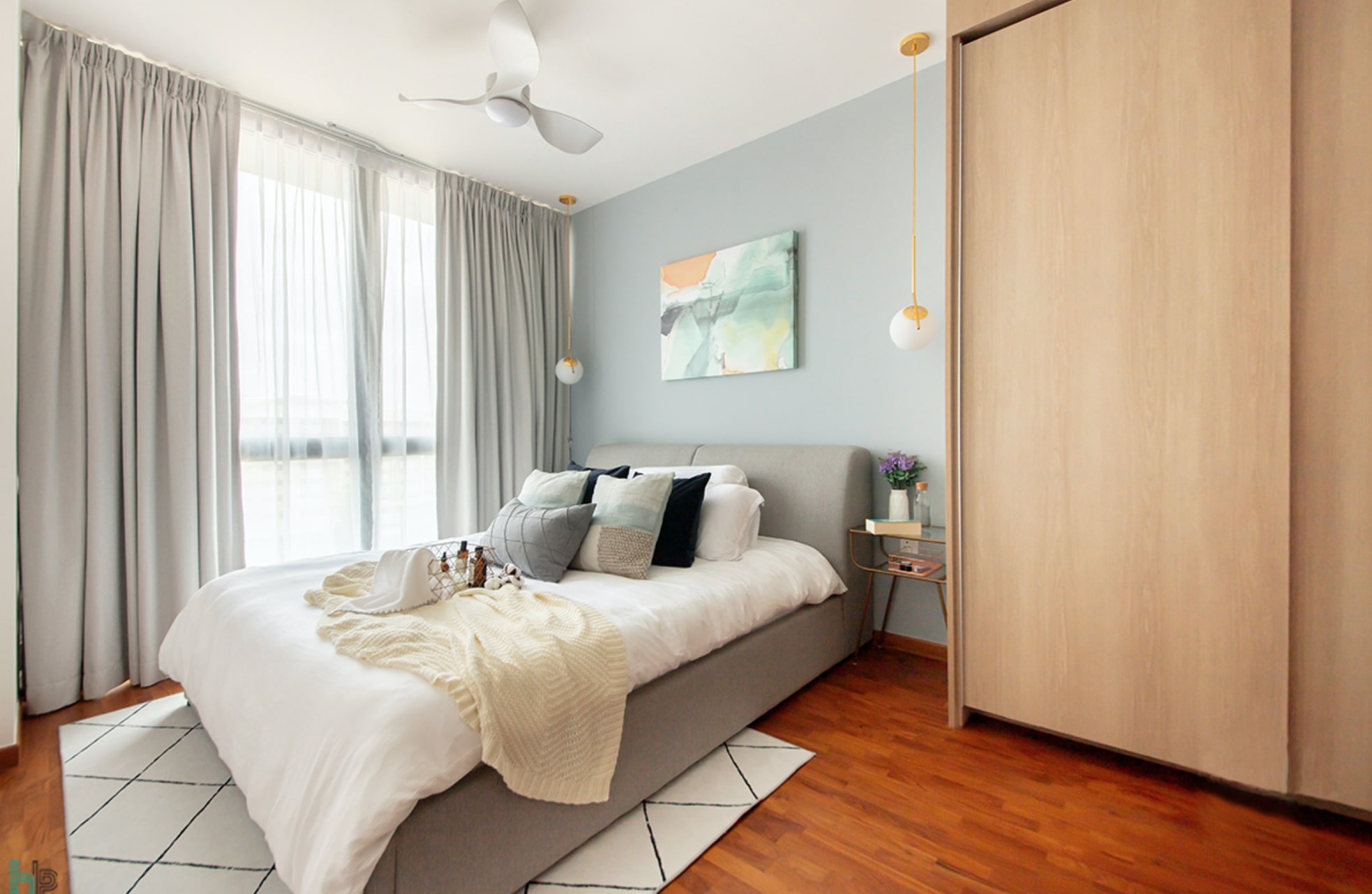 squarerooms-anchorvale-condo-master-bedroom