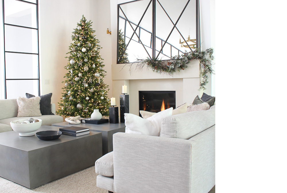 squarerooms-modern-monochrome-christmas-design-inspiration-minimalist-living-room