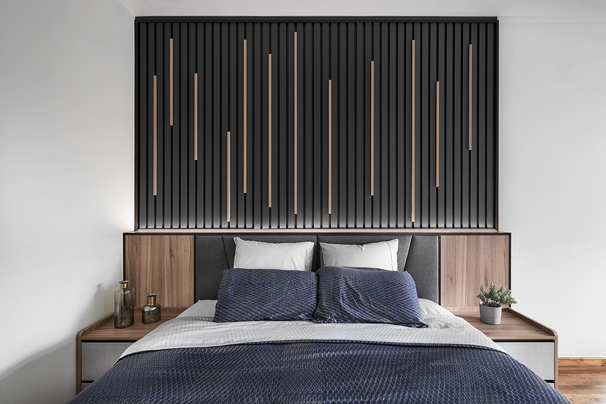 squarerooms richfield integrated home design renovation style look makeover landed semi-detached house property modern luxury luxurious monochromatic minimalist bedroom dark black headboard feature wall fluted lines blue bedding sheets