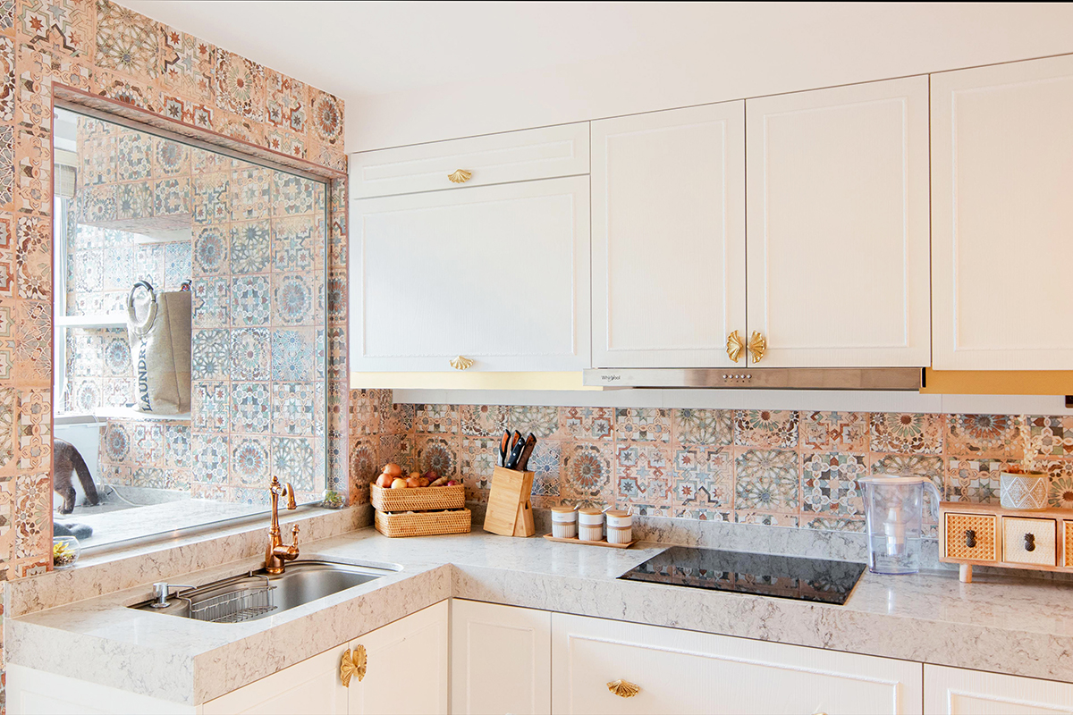 squarerooms Nadiah M.Din dreamy hdb 5 room executive flat renovation design house singapore celebrity moroccan style aesthetic kitchen pattern tiles backsplash