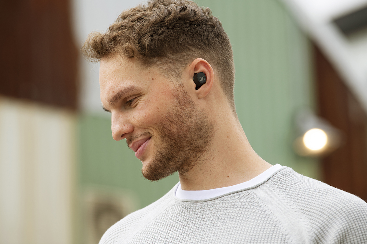 squarerooms sennheiser cx plus true wireless earphones earbuds new launch release man wearing black