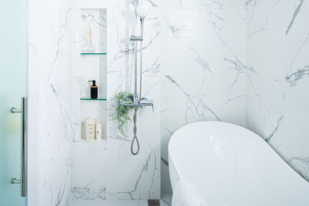 squarerooms distinctidentity chai chee road modern contemporary marble white bathroom