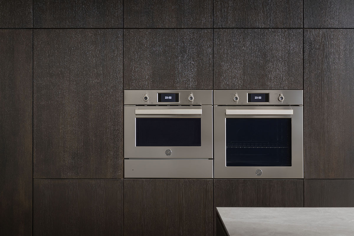 squarerooms bertazzoni professional kitchen appliances oven stainless steel