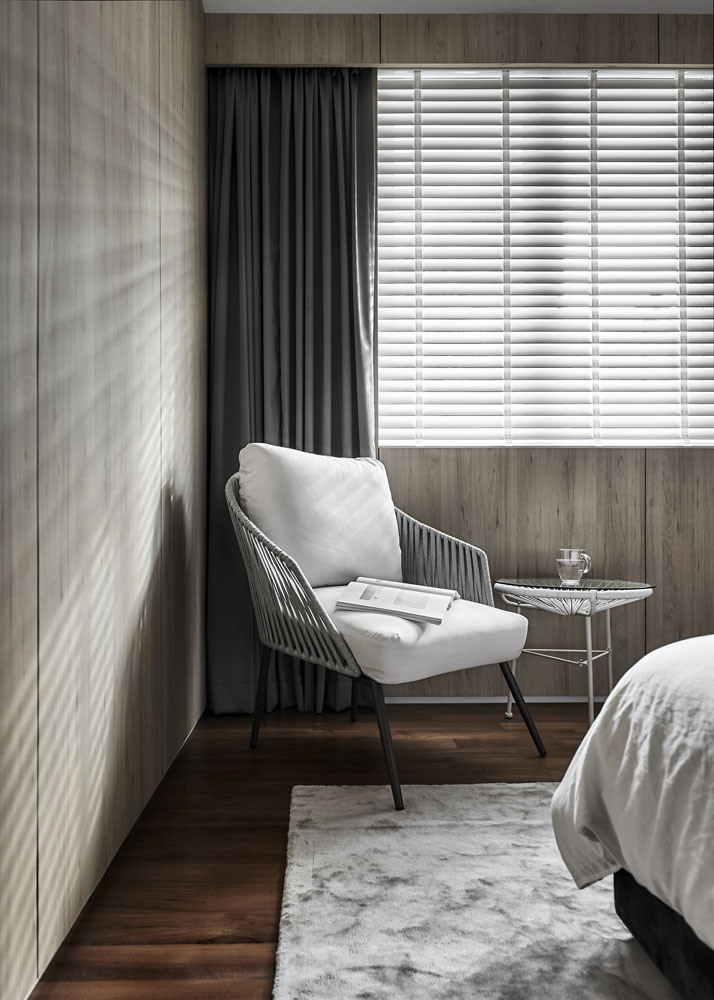 squarerooms king living quay armchair bedroom akihaus design black and white grey monochromatic interiors
