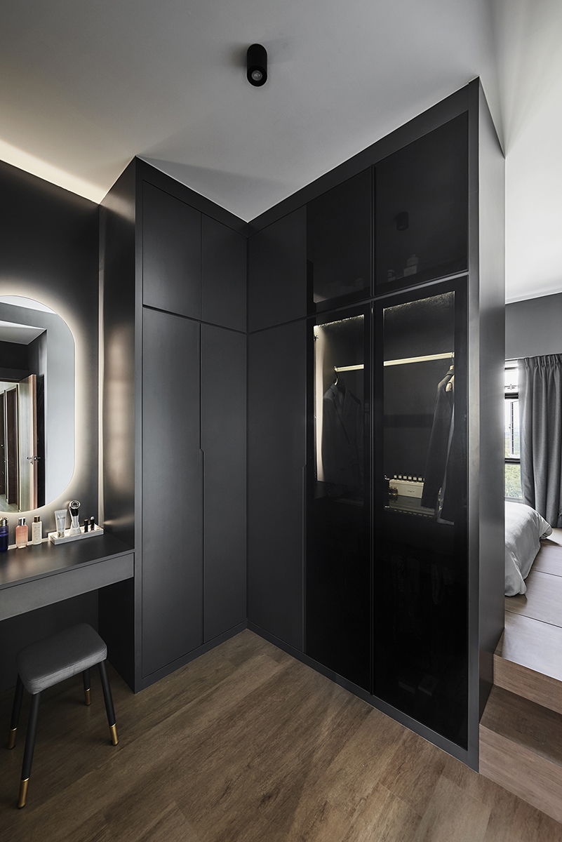 squarerooms blend by imc interior design singapore apartment renovation makeover modern contemporary style wardrobe black walls wood floors