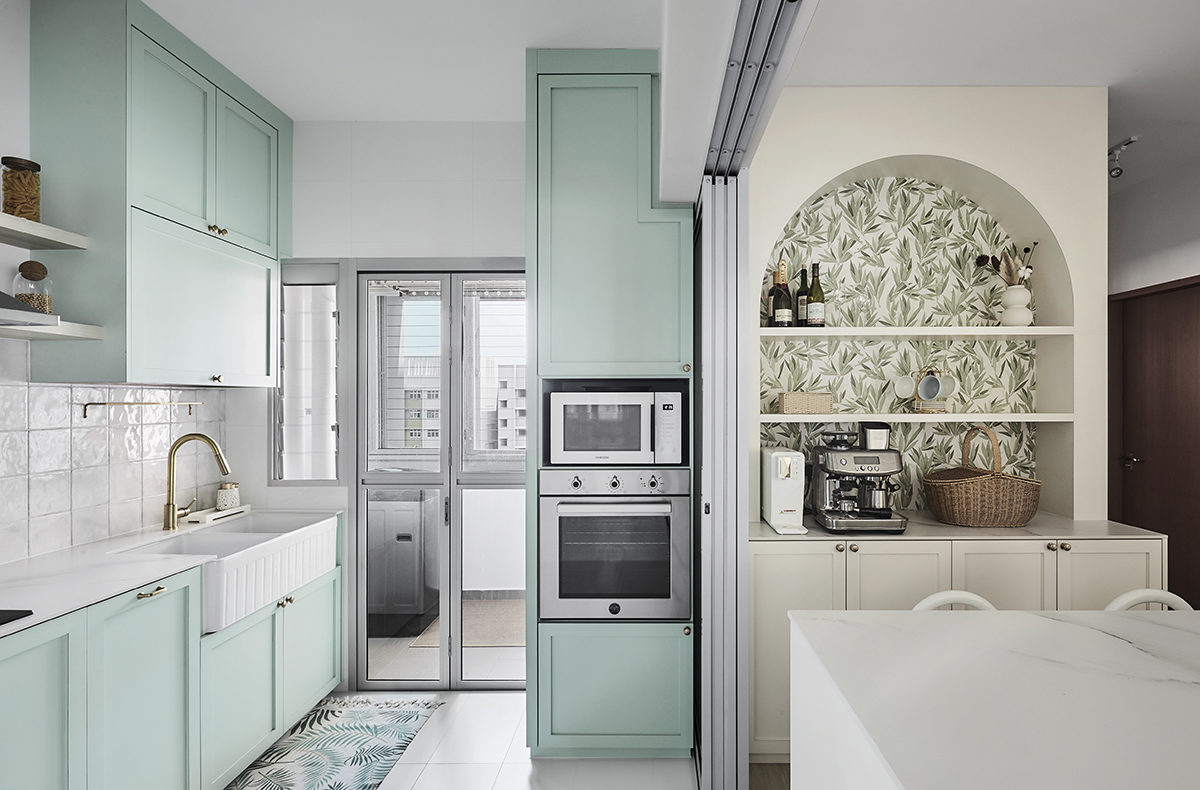 squarerooms blend by imc interior design singapore apartment renovation makeover modern contemporary style kitchen turquoise blue green cabinets arched niche wallpaper