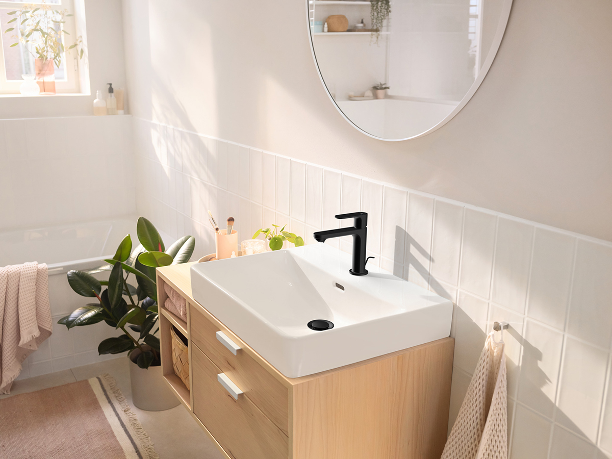 squarerooms hanasgrohe rebris s bathroom faucet tap sink black finish scandinavian minimalist design aesthetic